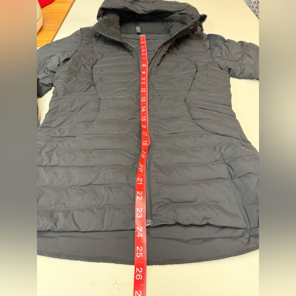 Lululemon Pack It Down Jacket Size 4 - Picture 13 of 14